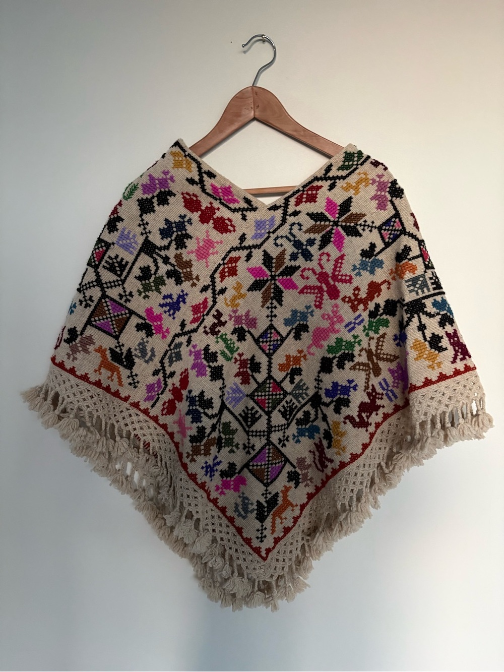 Mexican Mañanita embroidered poncho